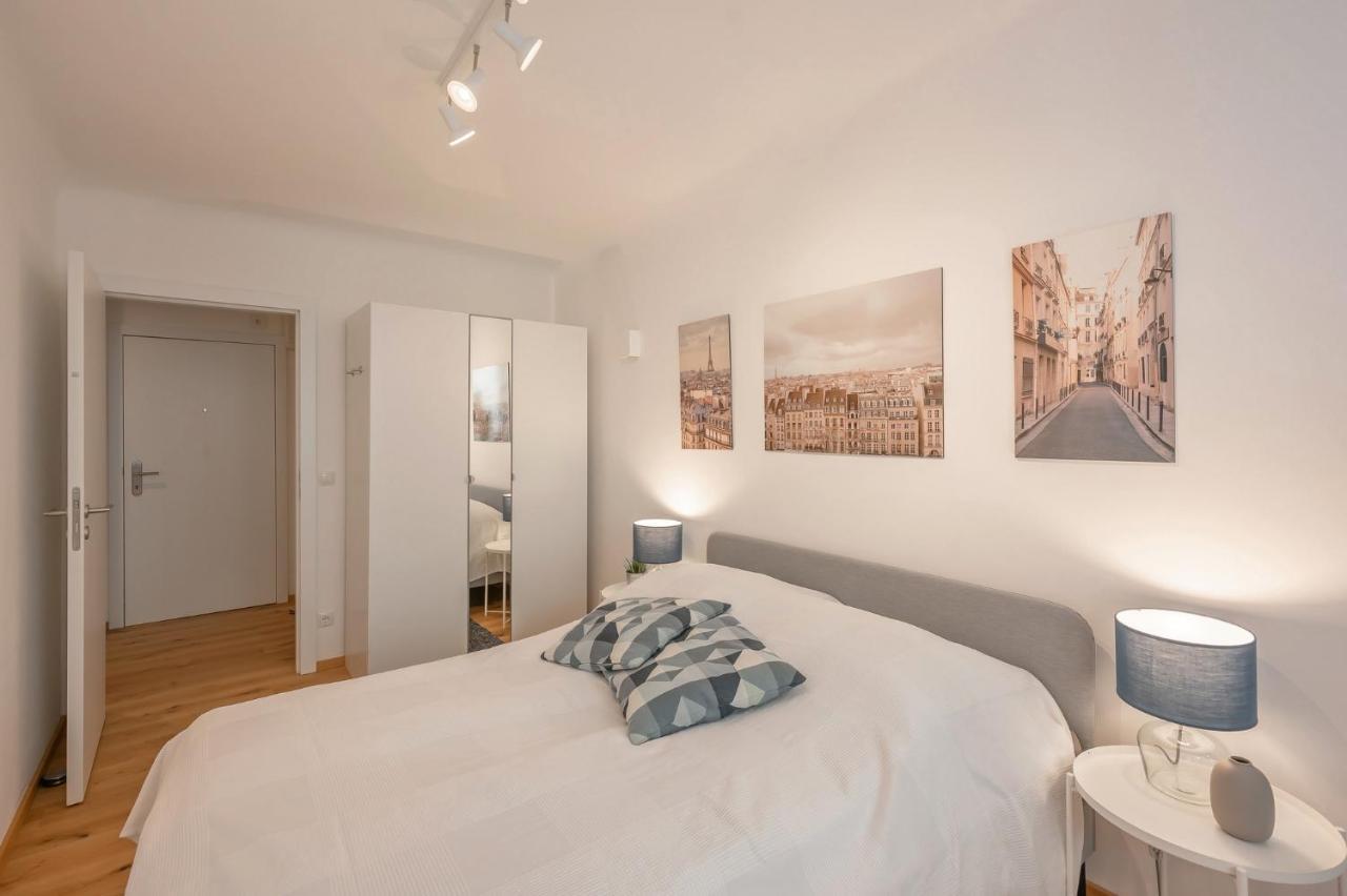 וינה Modern City Center Apartment מראה חיצוני תמונה